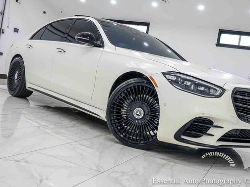 MANUFAKTUR Cashmere White Magno 2022 Mercedes-Benz S-Class 4MATIC