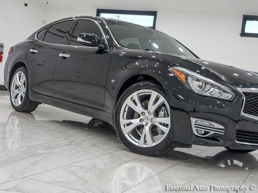 Black Obsidian 2016 INFINITI Q70 3.7X