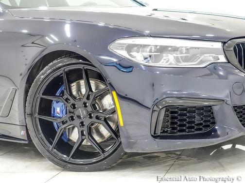 Carbon Black Metallic 2018 BMW M550 i Xdrive