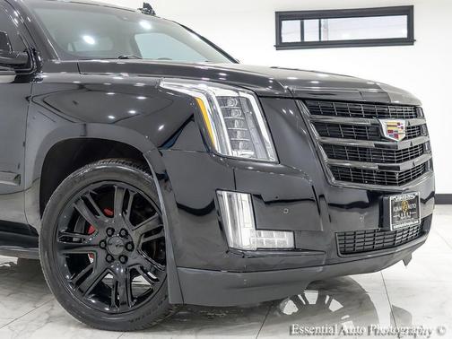 2016 Cadillac Escalade Luxury