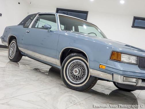 1987 Oldsmobile Cutlass Supreme Base