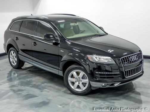 Photo 5 of 32 of 2014 Audi Q7 3.0T Premium