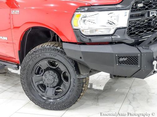 2021 RAM 2500 Tradesman Crew Cab 4x4 8' Box