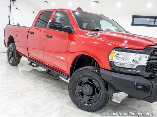 2021 RAM 2500 Tradesman Crew Cab 4x4 8' Box