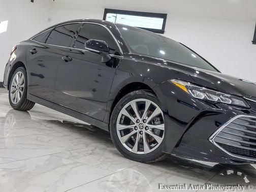 2021 Toyota Avalon XLE