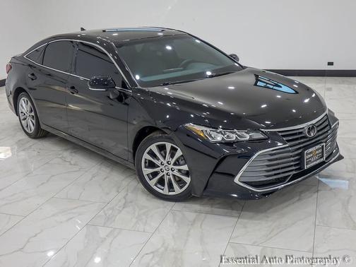 2021 Toyota Avalon XLE