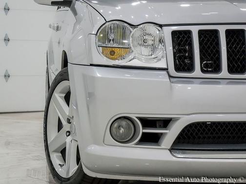2006 Jeep Grand Cherokee SRT8