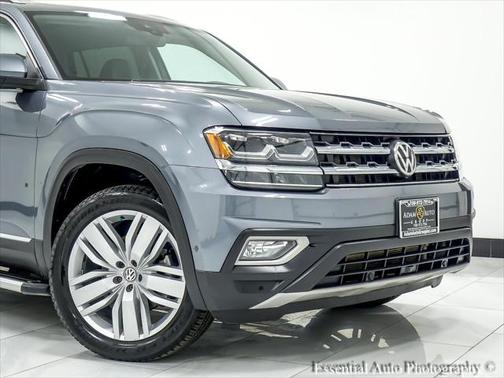 2018 Volkswagen Atlas 3.6L SEL Premium
