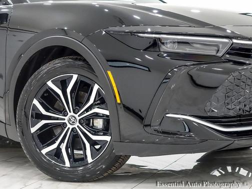 2025 Toyota Crown XLE