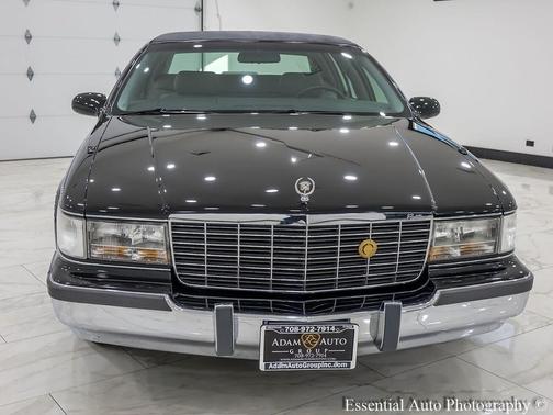 1995 Cadillac Fleetwood Standard