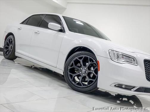 2019 Chrysler 300 S