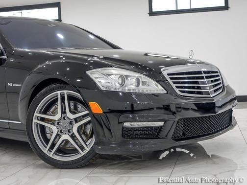 Black 2013 Mercedes-Benz S-Class AMG Sedan