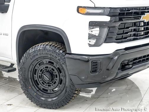 Summit White 2024 Chevrolet Silverado 2500 WT