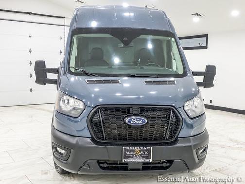 2022 Ford Transit-250 Base