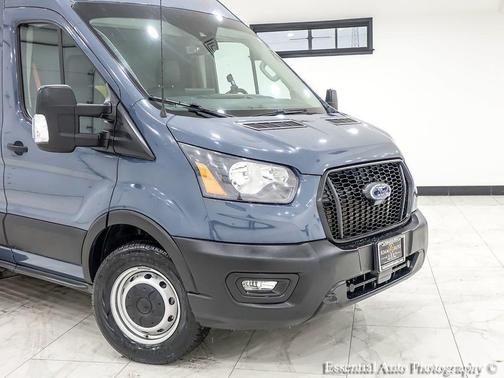 2022 Ford Transit-250 Base