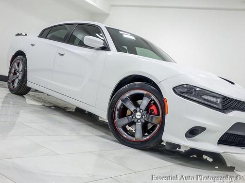 2016 Dodge Charger SXT