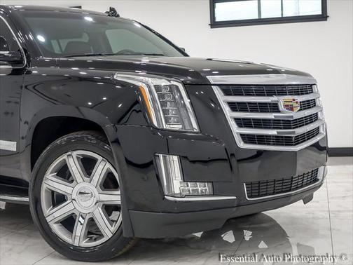 2019 Cadillac Escalade ESV Luxury