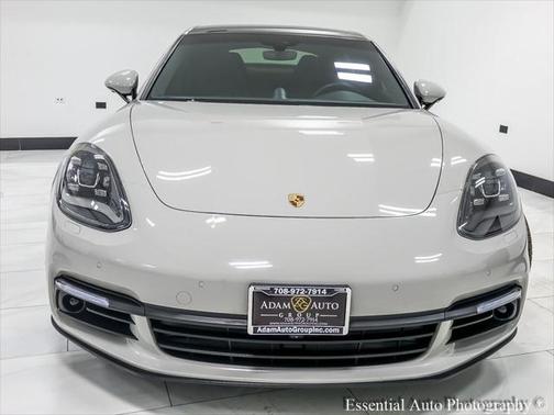 2018 Porsche Panamera 4S