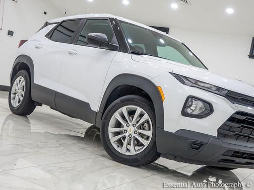 Summit White 2021 Chevrolet Trailblazer LS