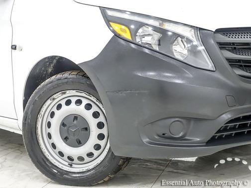 2018 Mercedes-Benz Metris Base