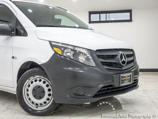 2018 Mercedes-Benz Metris Base