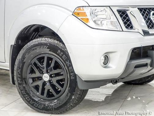2017 Nissan Frontier SV