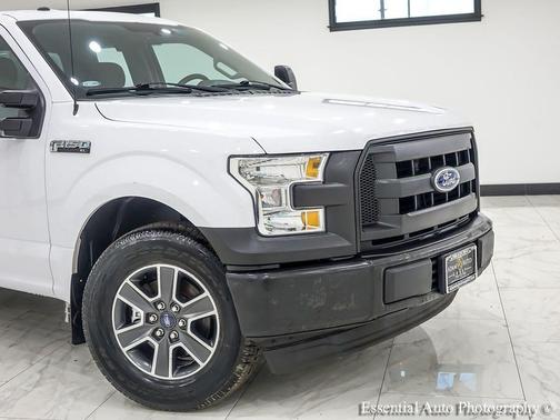 Oxford White 2017 Ford F-150 XL