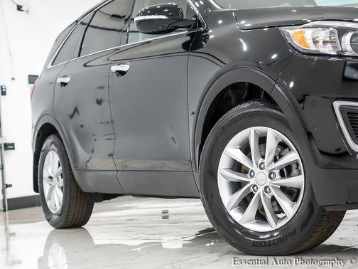 2018 Kia Sorento LX