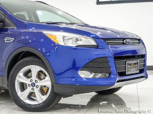 White Platinum Metallic Tri-Coat 2015 Ford Escape SE