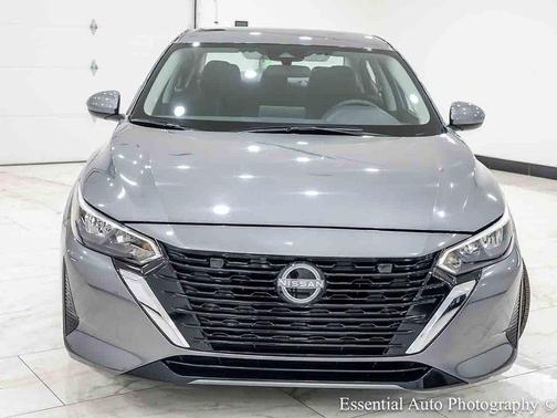 Gun Metallic 2025 Nissan Sentra SV