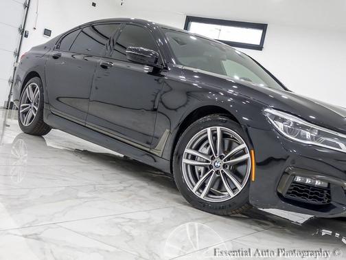 2018 BMW 750 i xDrive