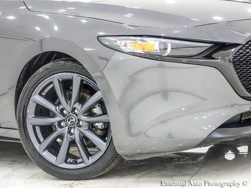 Machine Gray Metallic 2021 Mazda Mazda3 AWD w/Preferred Package