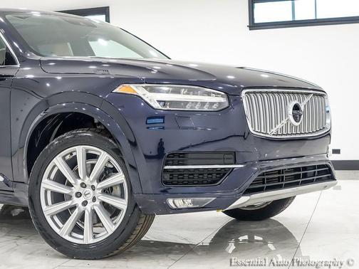 Magic Blue Metallic 2016 Volvo XC90 T6 Inscription
