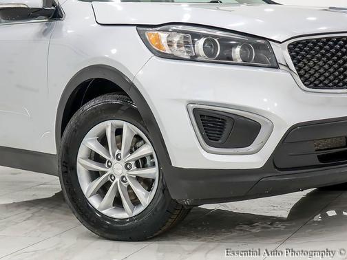 2017 Kia Sorento L