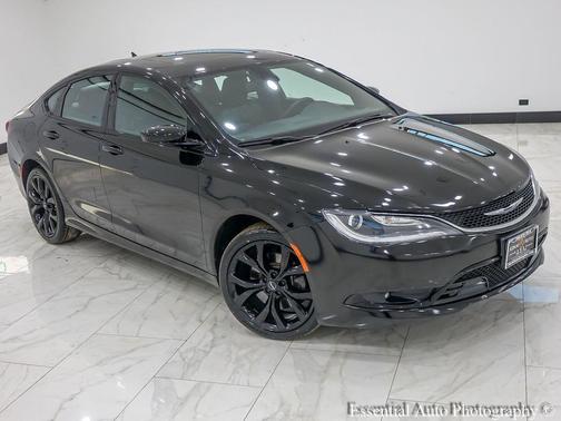 2016 Chrysler 200 S