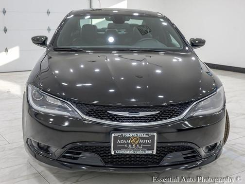 2016 Chrysler 200 S