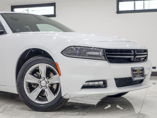 2016 Dodge Charger SXT