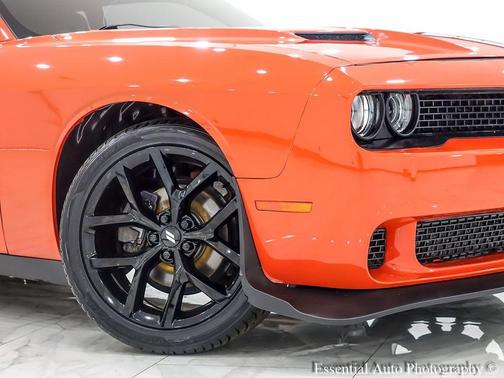 2017 Dodge Challenger SXT