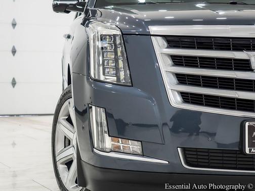 2020 Cadillac Escalade Premium Luxury