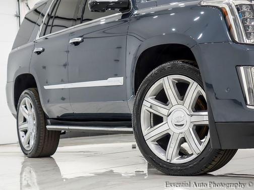 2020 Cadillac Escalade Premium Luxury
