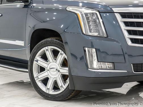 2020 Cadillac Escalade Premium Luxury