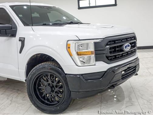 Oxford White 2022 Ford F-150 XL