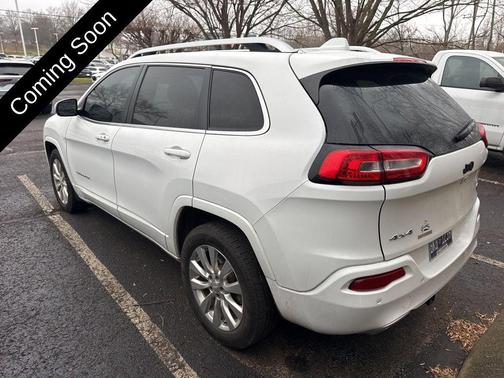 2018 Jeep Cherokee Overland