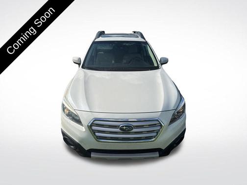 Crystal White Pearl 2016 Subaru Outback 2.5i Limited