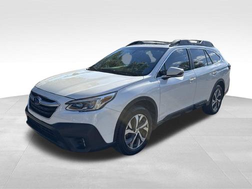 Crystal White Pearl 2020 Subaru Outback Limited