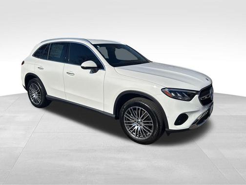 White 2025 Mercedes-Benz GLC 300 4MATIC