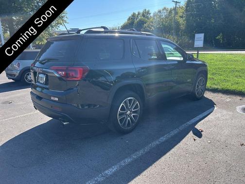 2017 GMC Acadia SLT-1