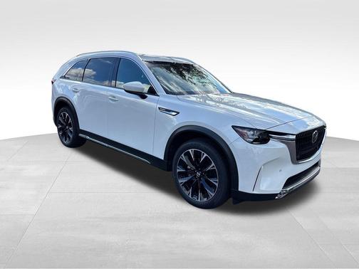 2024 Mazda CX-90 PHEV Premium Plus