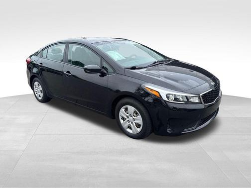 Aurora Black 2017 Kia Forte LX