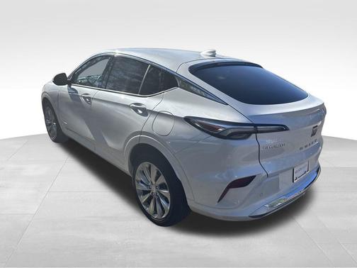 2025 Buick Envista Avenir FWD
